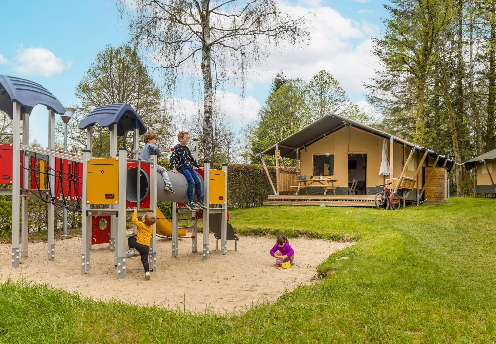 Отель Ardennen Camping Бертри Экстерьер фото